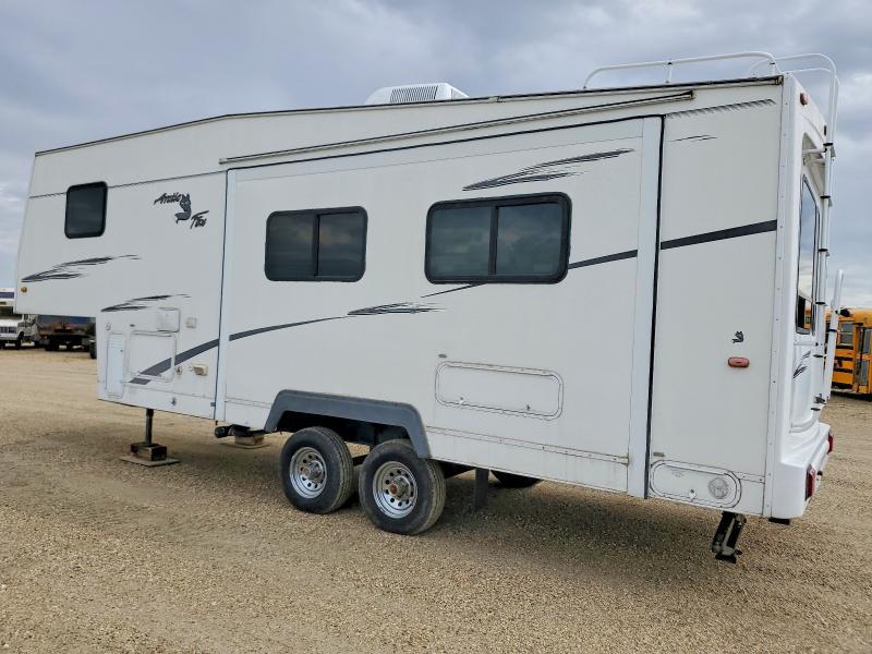 2004 Nash Arctic Fox Camper