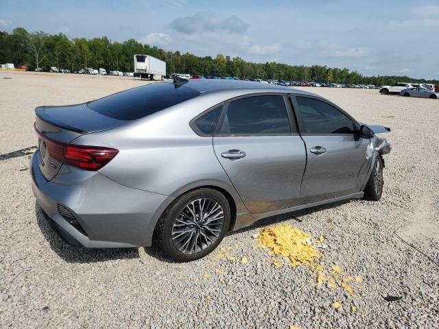 2023 KIA Forte GT Line