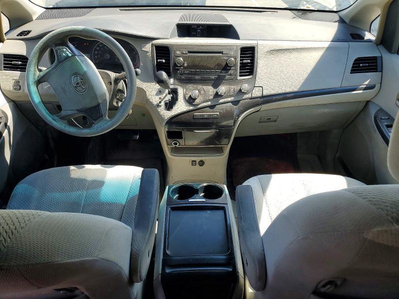 2011 Toyota Sienna le