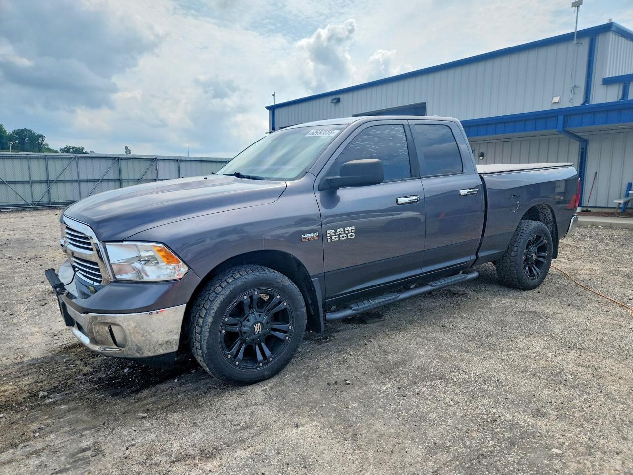 2015 Dodge RAM 1500 SLT