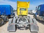 2016 International 8600 Semi Truck