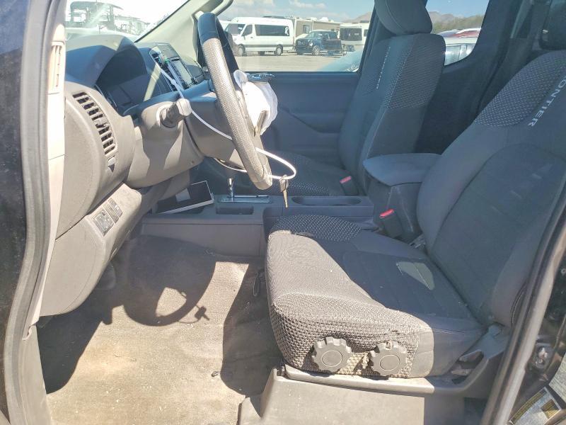 2016 Nissan Frontier Desert Runner