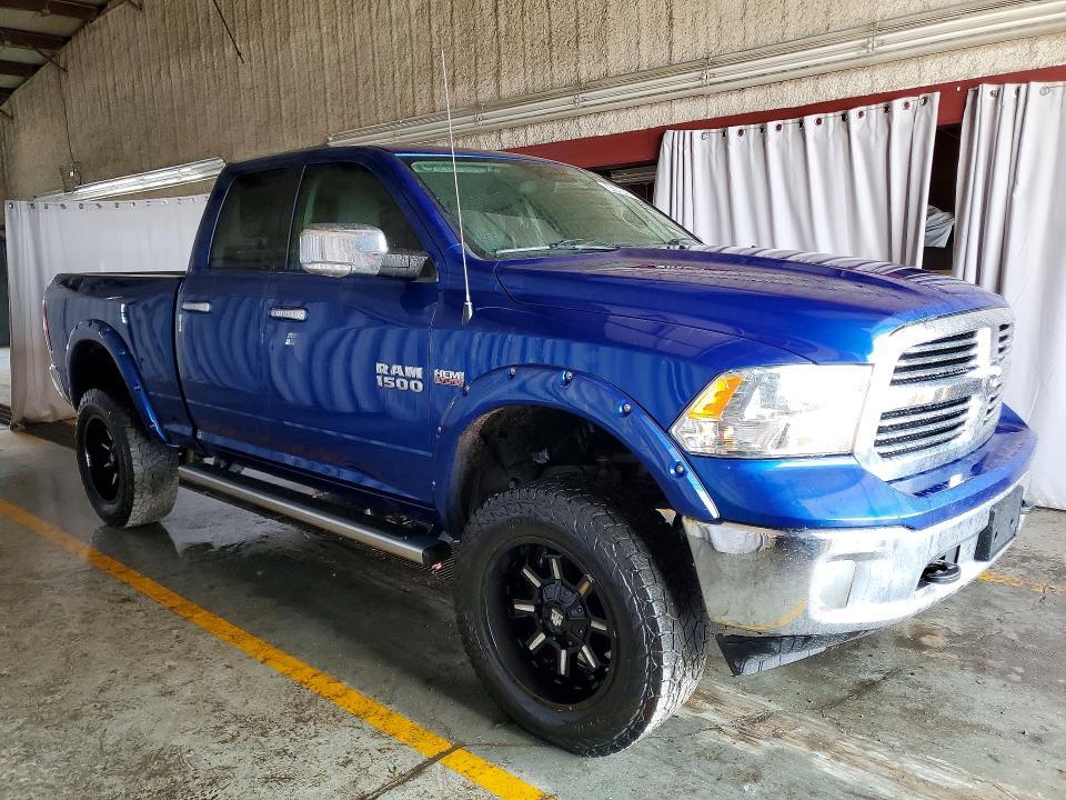 2015 Dodge RAM 1500 SLT