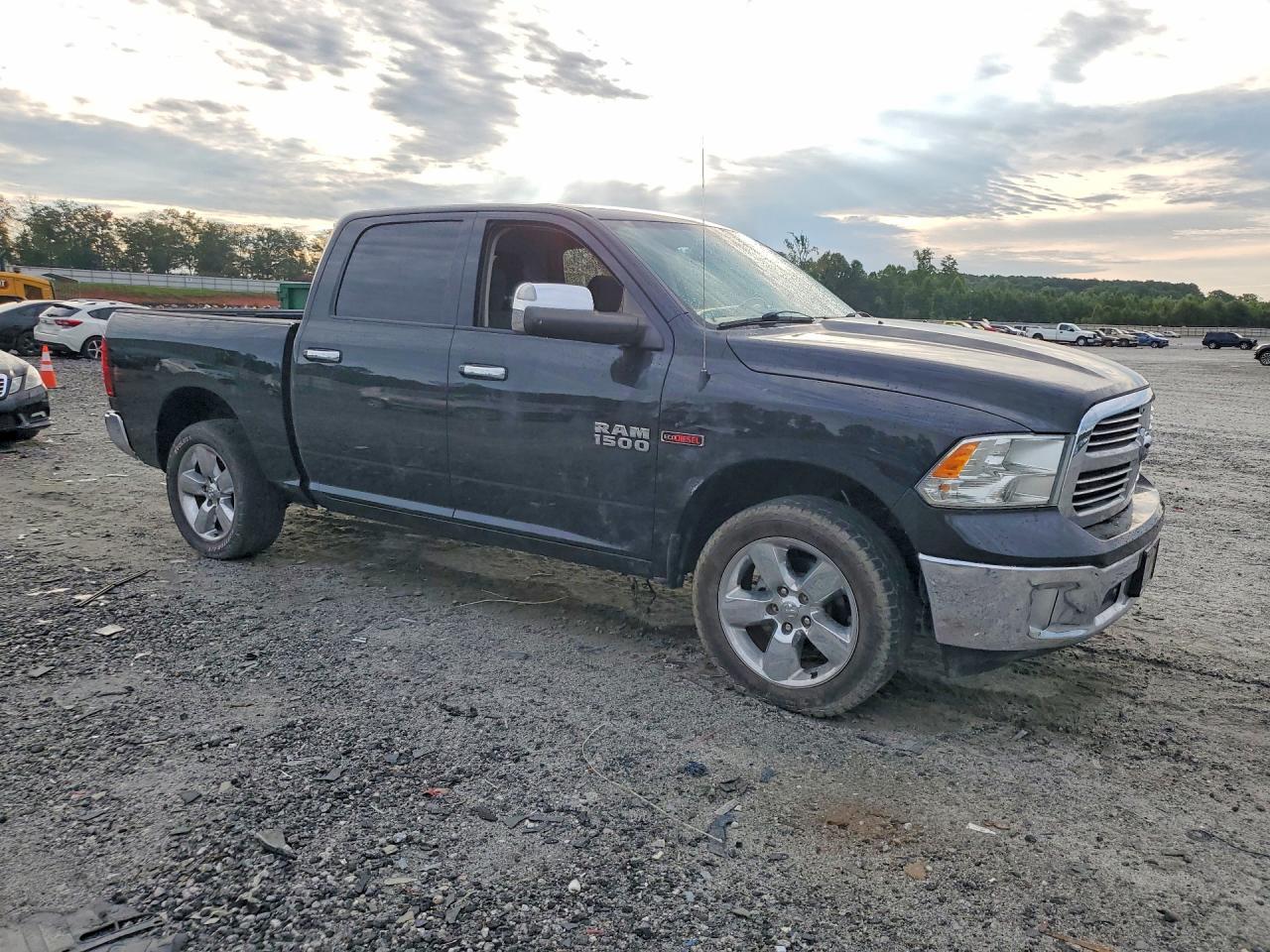 2015 Dodge RAM 1500 SLT