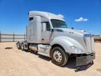 2016 Kenworth T680 Semi Truck