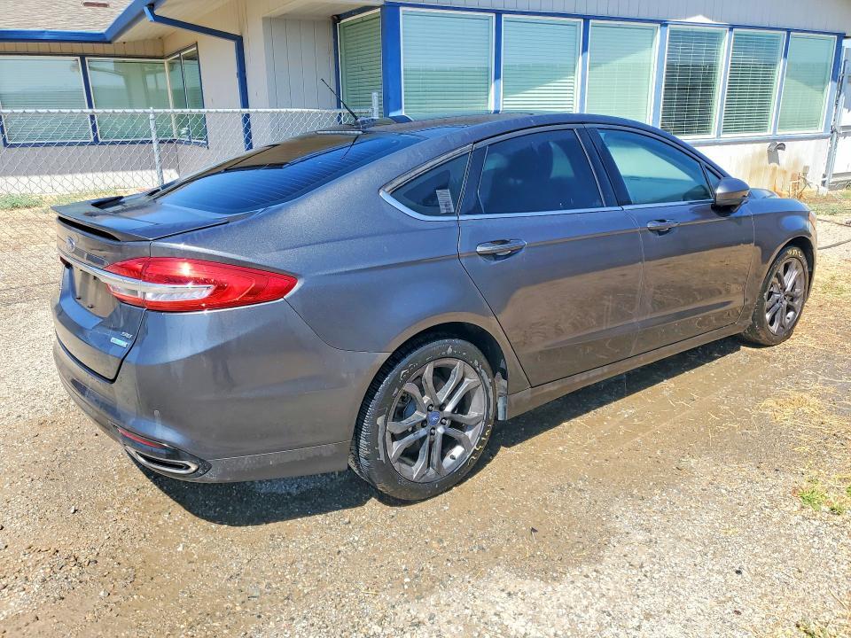 2018 Ford Fusion SE