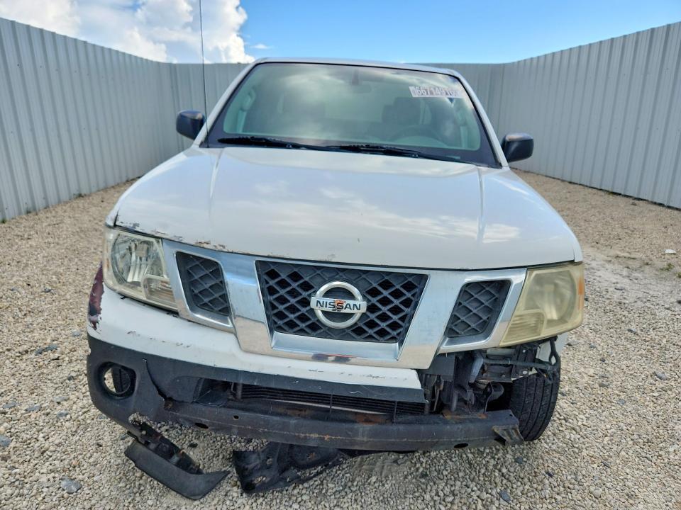 2015 Nissan Frontier S