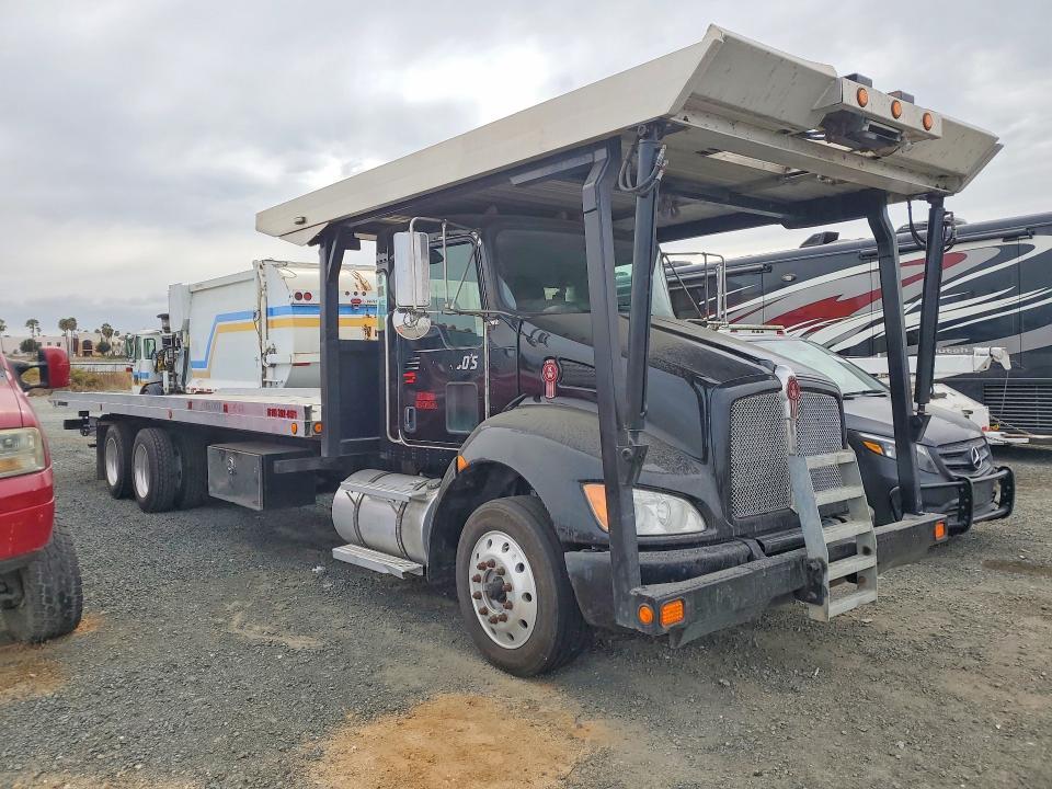2017 Kenworth T680 Rollback TOW Truck