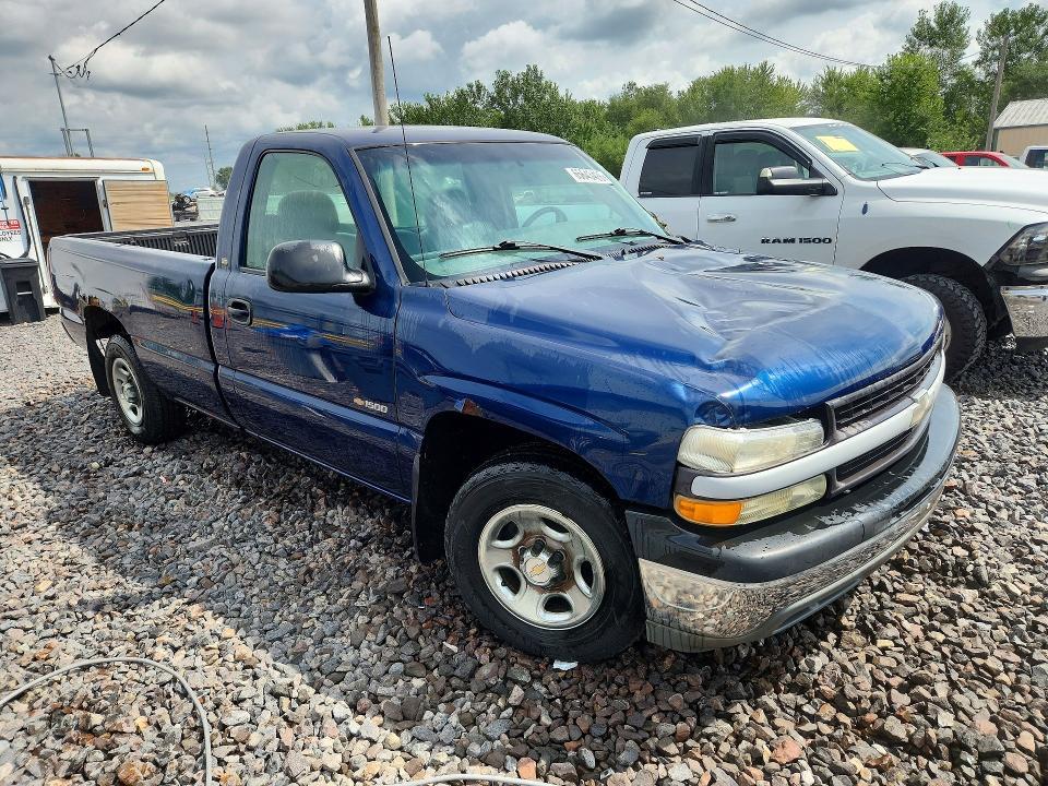 2002 Chevrolet Silverado C1500