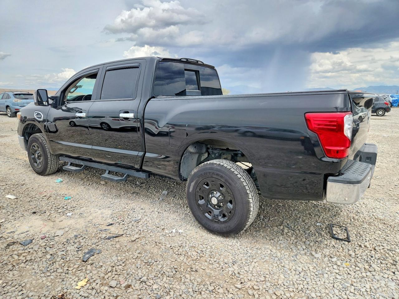 2017 Nissan Titan XD SV