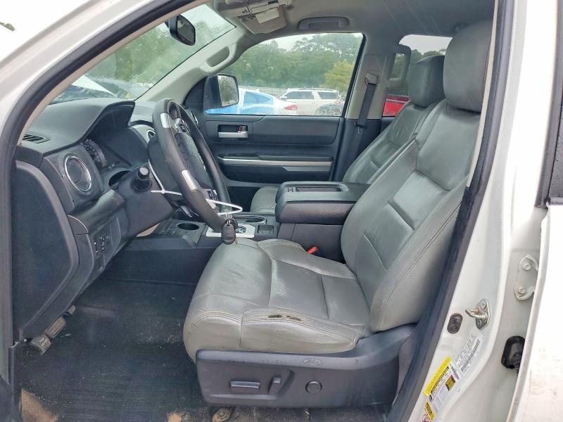 2014 Toyota Tundra SR5