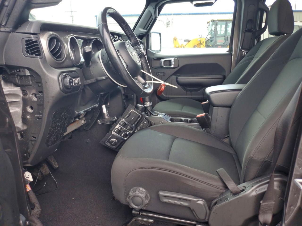 2021 Jeep Gladiator Sport