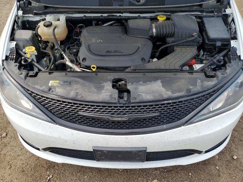 2019 Chrysler Pacifica Touring l
