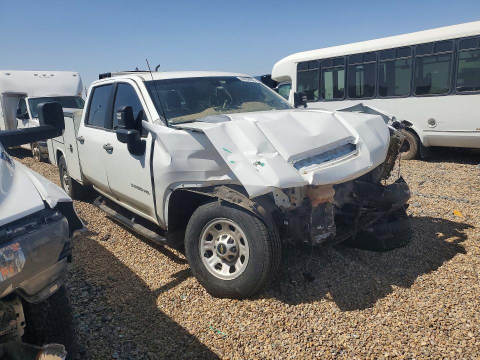 2021 Chevrolet Silverado C3500