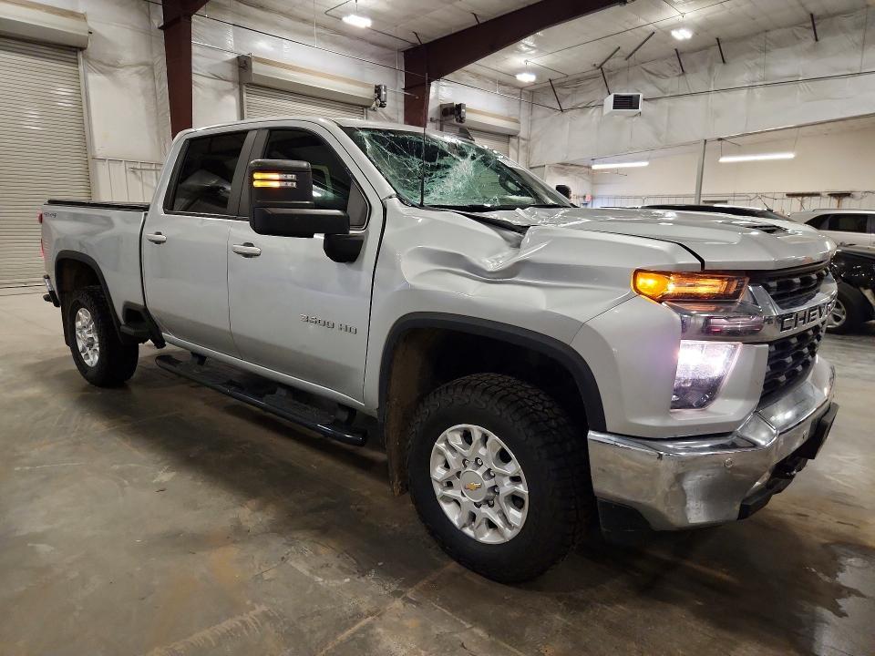 2021 Chevrolet Silverado K3500 LT