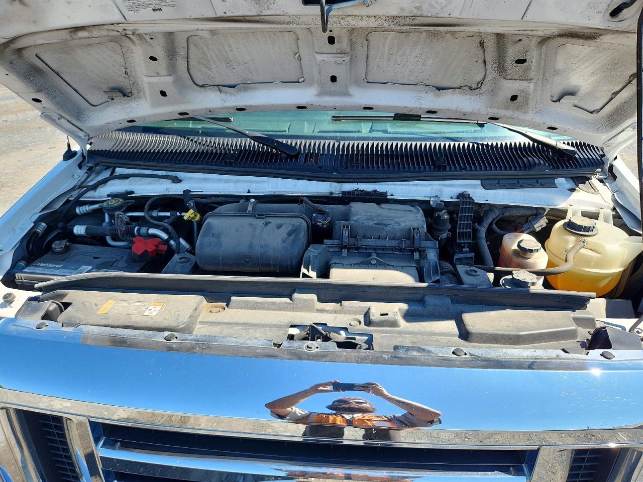 2022 Ford Econoline E350 Super Duty Cutaway Van
