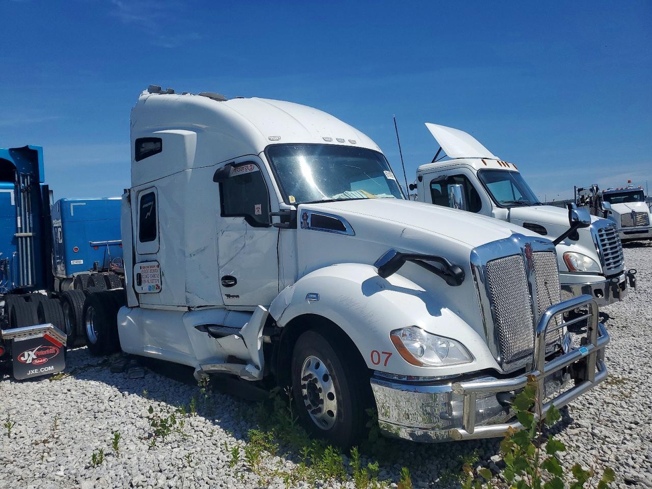 2022 Kenworth T680-Semi Truck