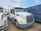 2015 Peterbilt 579 Semi Truck