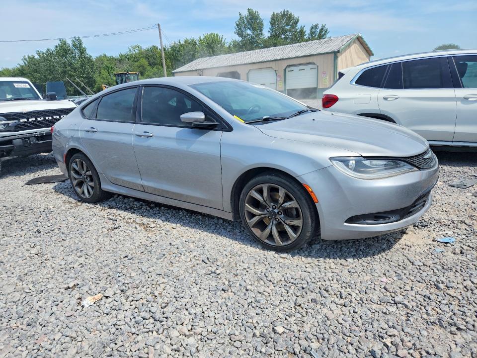 2015 Chrysler 200 s
