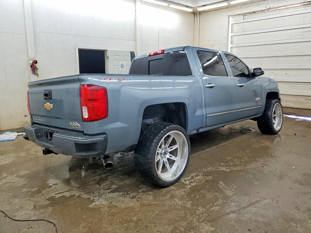 2016 Chevrolet Silverado K1500 High Country