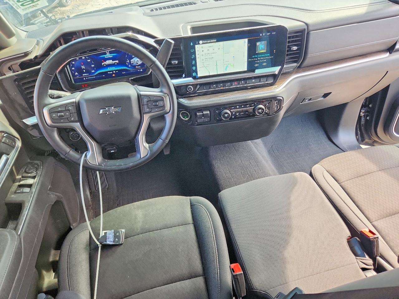 2025 Chevrolet Silverado K1500 RST