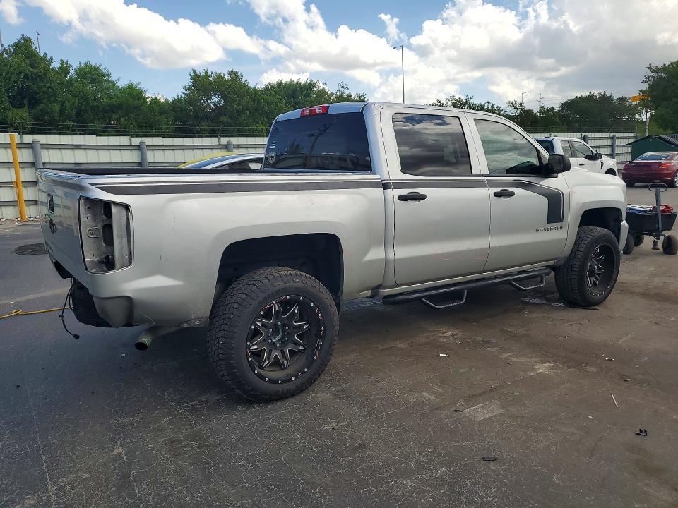 2018 Chevrolet Silverado C1500 Custom