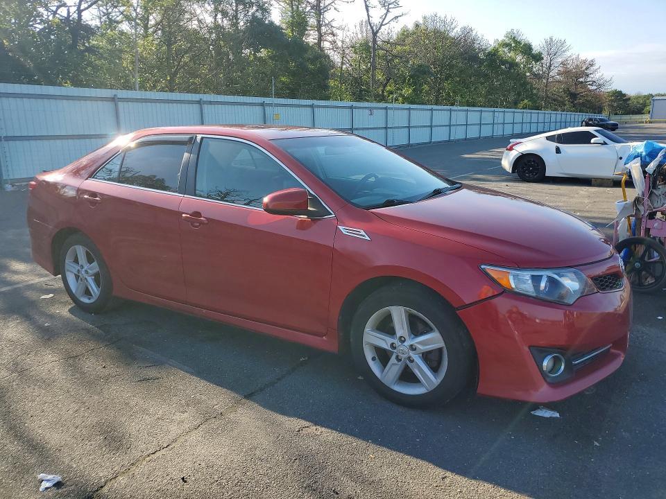 2012 Toyota Camry se