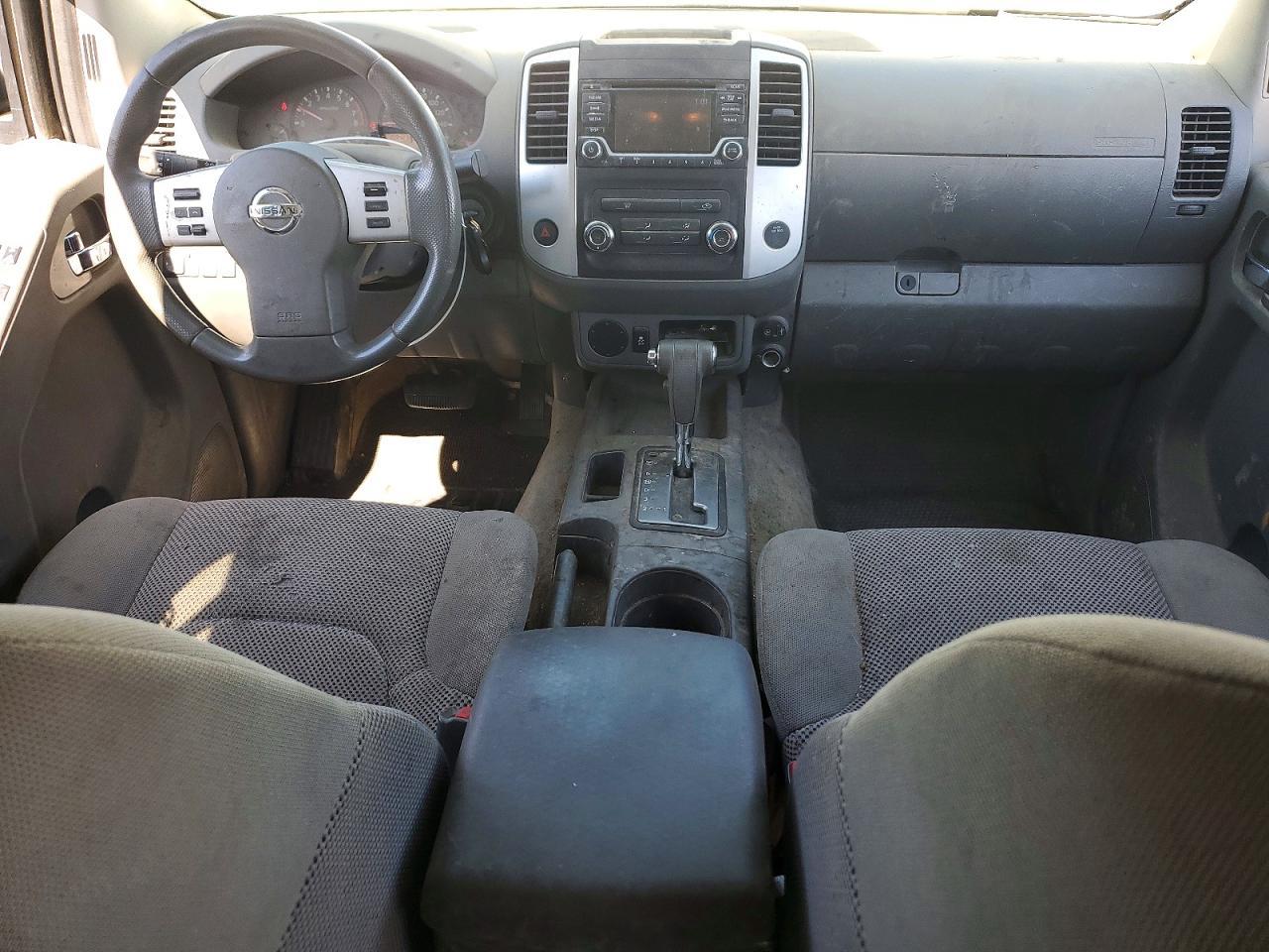 2017 Nissan Frontier SV