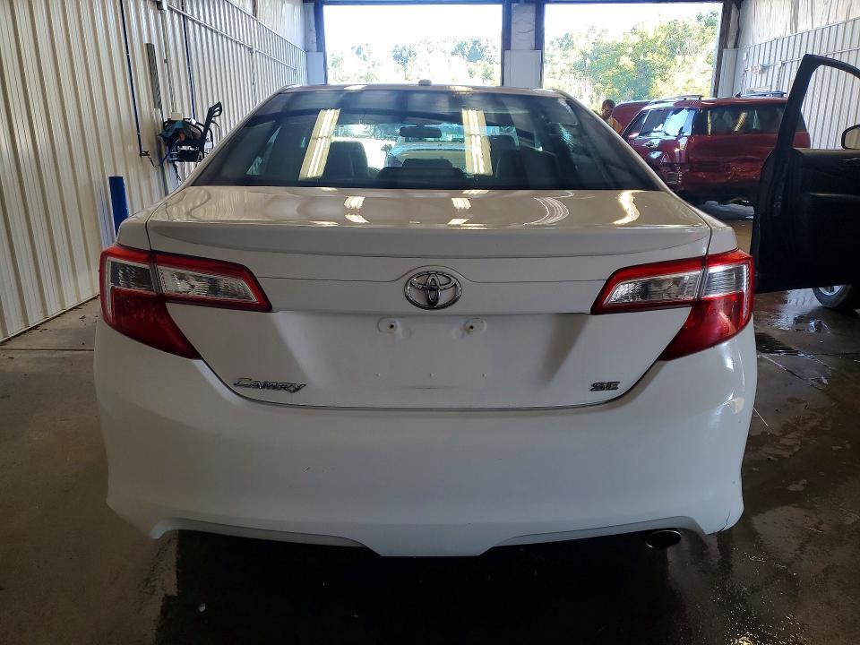 2012 Toyota Camry se