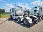 2003 Volvo VNL Semi Truck
