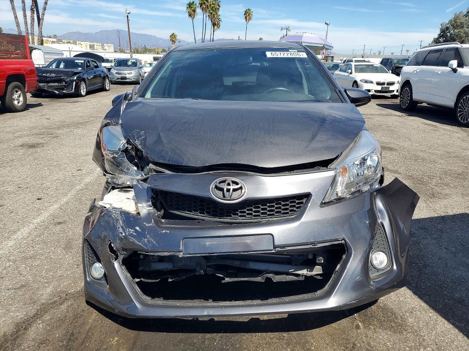 2014 Toyota Yaris 5-door se