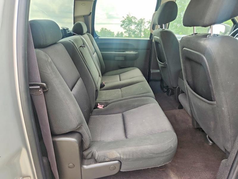 2011 Chevrolet Silverado C1500 LS