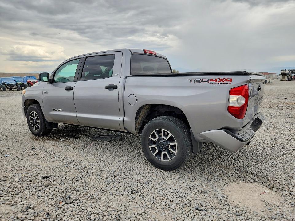 2017 Toyota Tundra SR5
