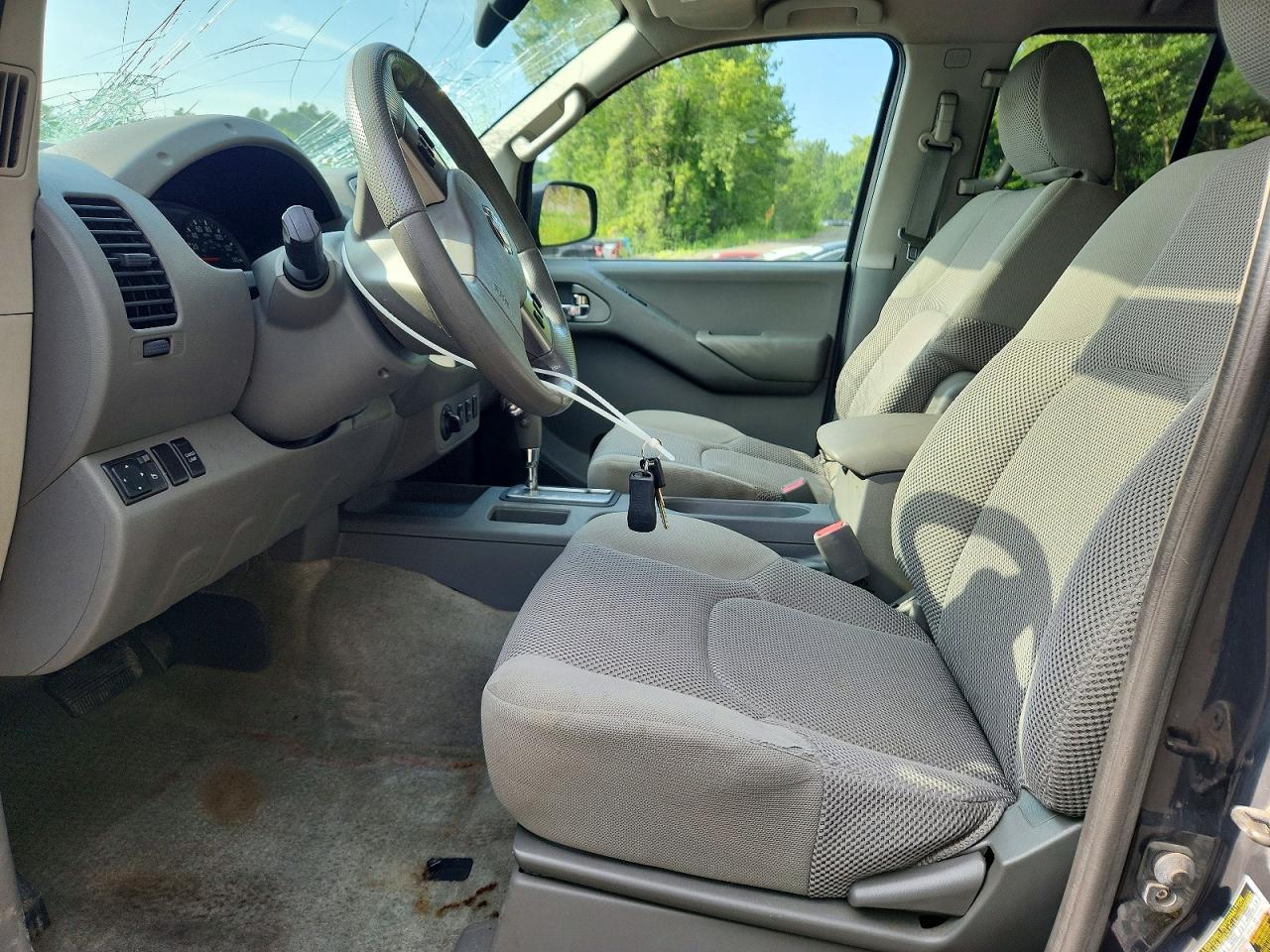 2012 Nissan Frontier S