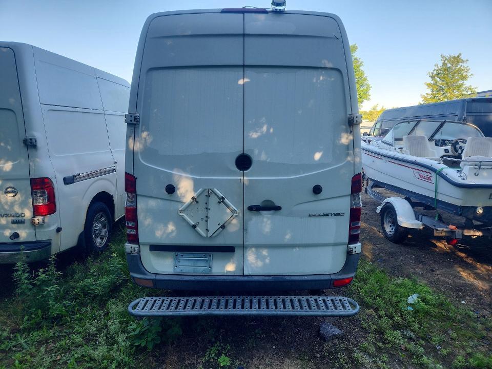 2014 Mercedes-Benz Sprinter 2500