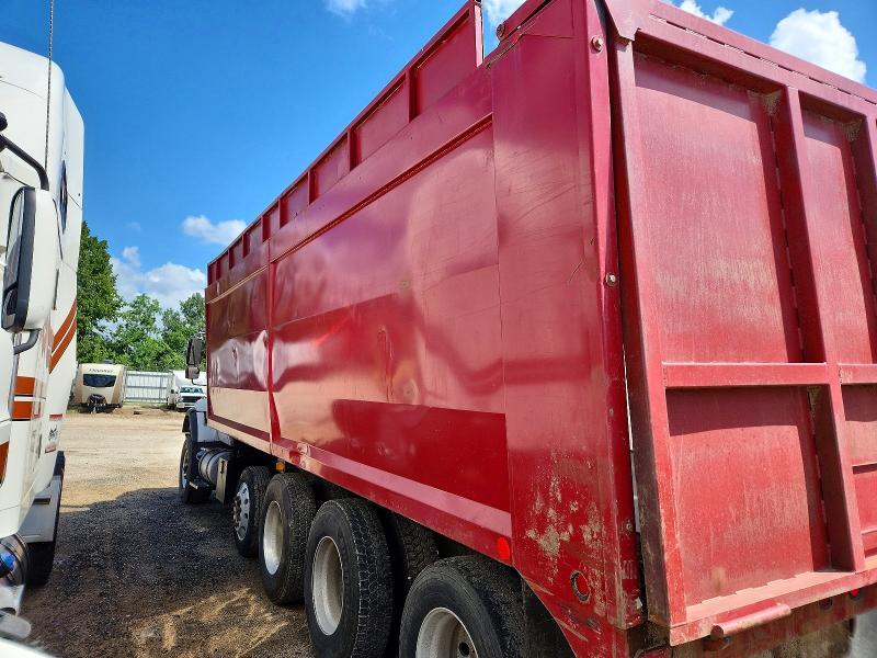 2003 International 7000 7600