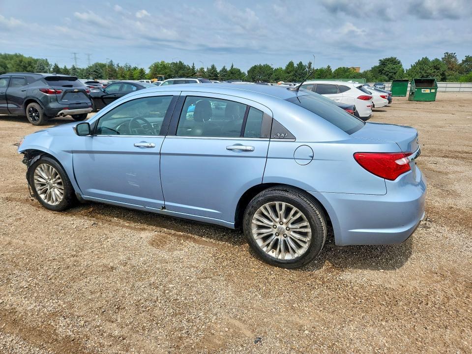 2012 Chrysler 200 Limited