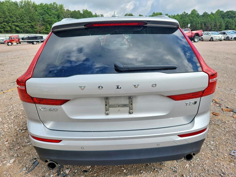 2021 Volvo Xc60 T5 Momentum