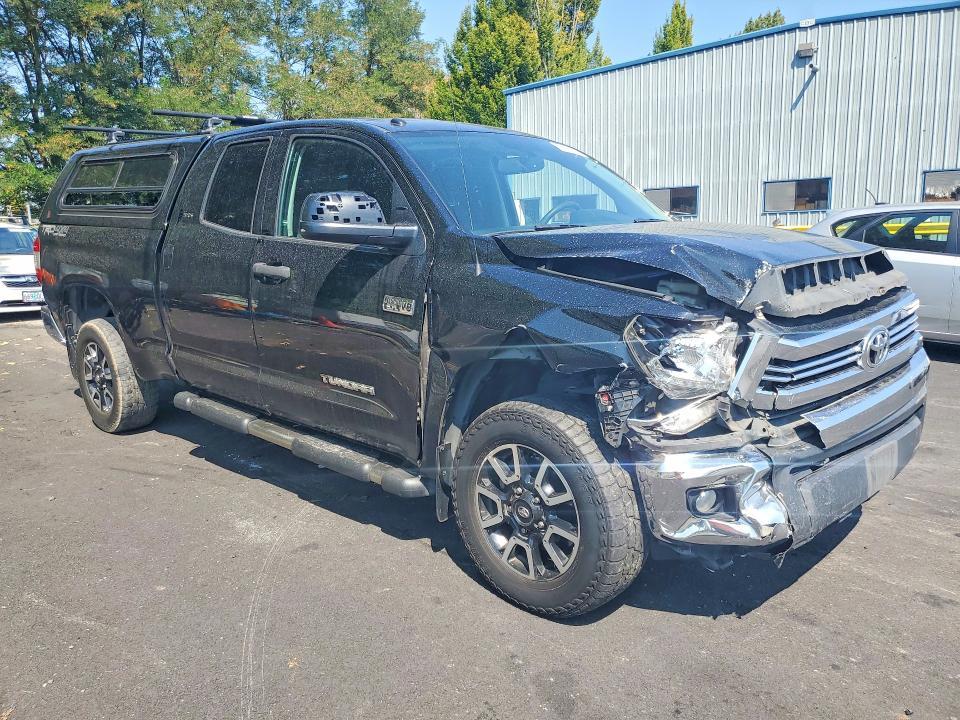 2017 Toyota Tundra SR5