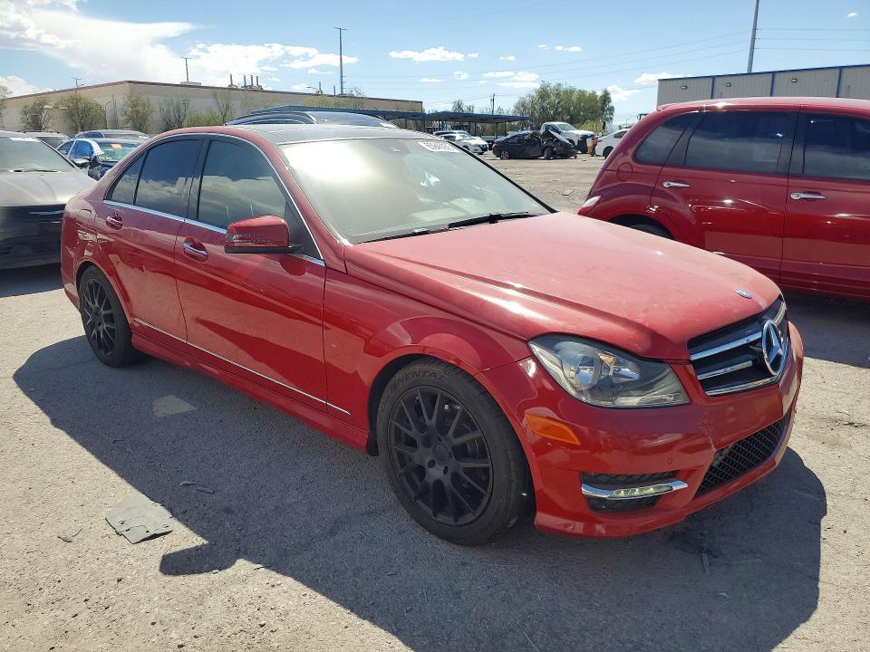 2014 Mercedes-Benz C 250