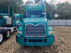 2015 Mack 600 CXU600-Semi Truck