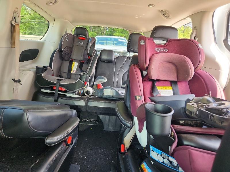 2023 Chrysler Pacifica Hybrid Touring L