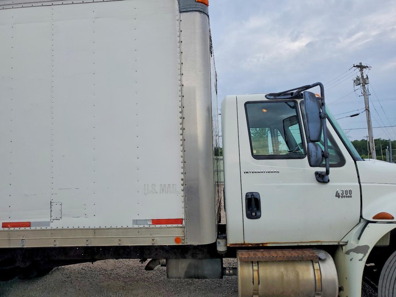 2005 International 4000 4300
