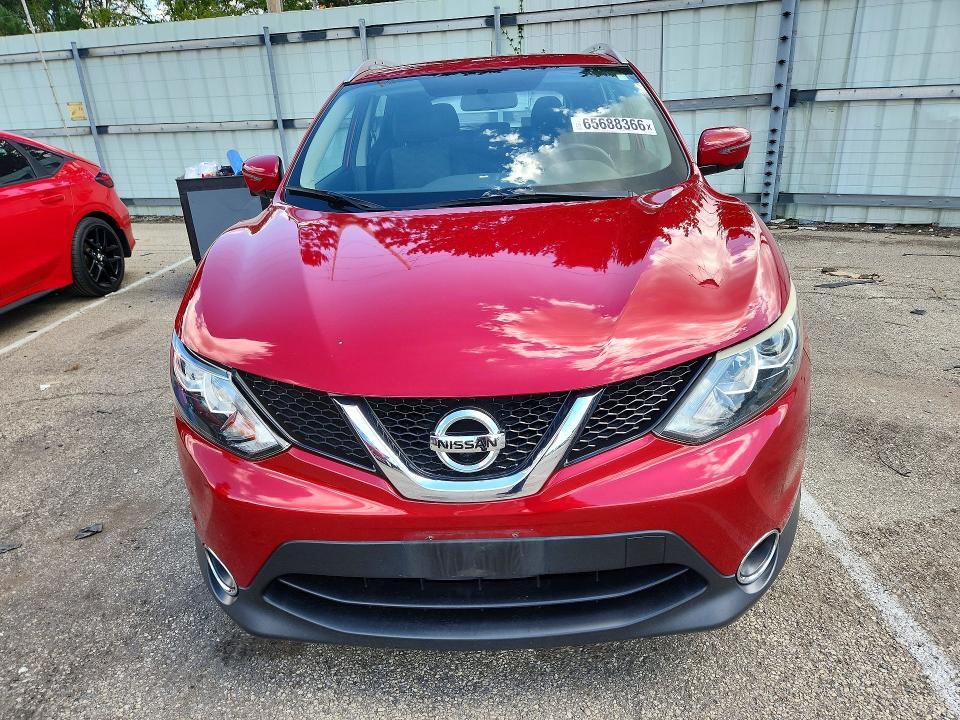 2017 Nissan Rogue Sport sv