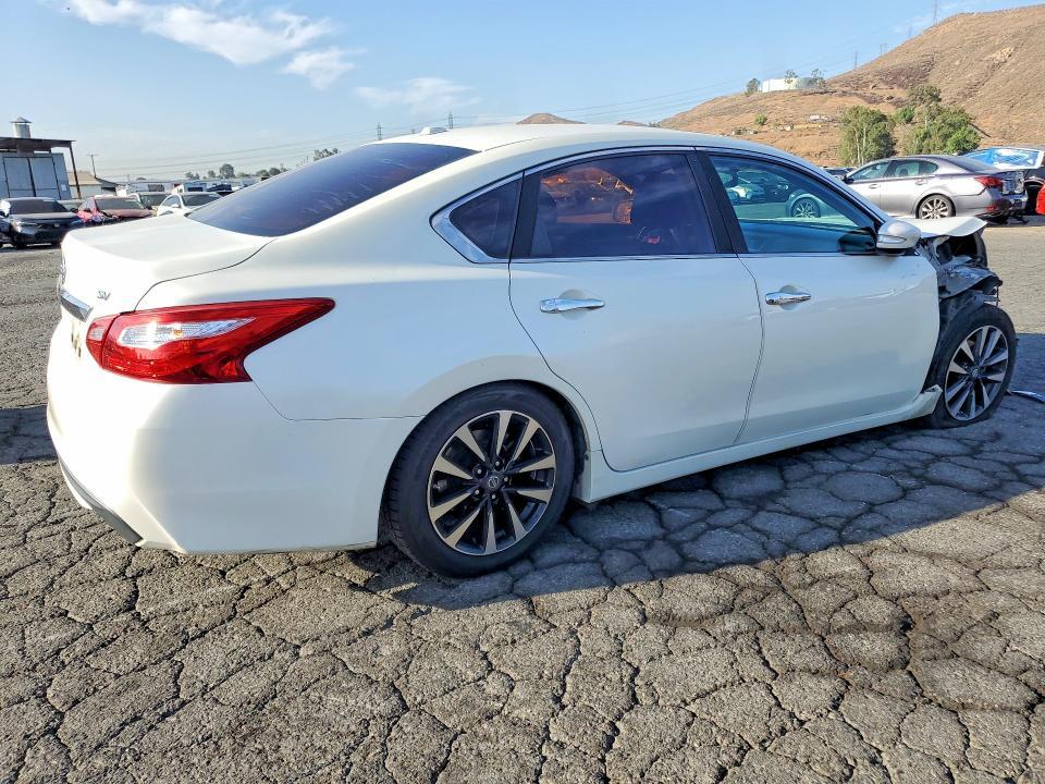 2016 Nissan Altima 2.5 SV