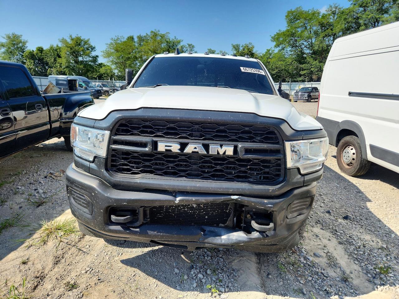 2022 Dodge RAM 3500 Tradesman