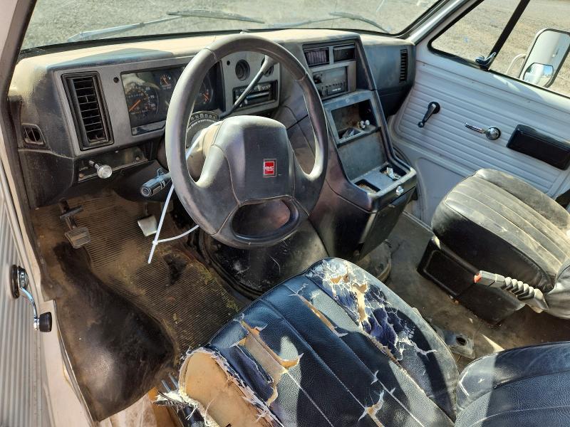1993 GMC Cutaway Van G3500