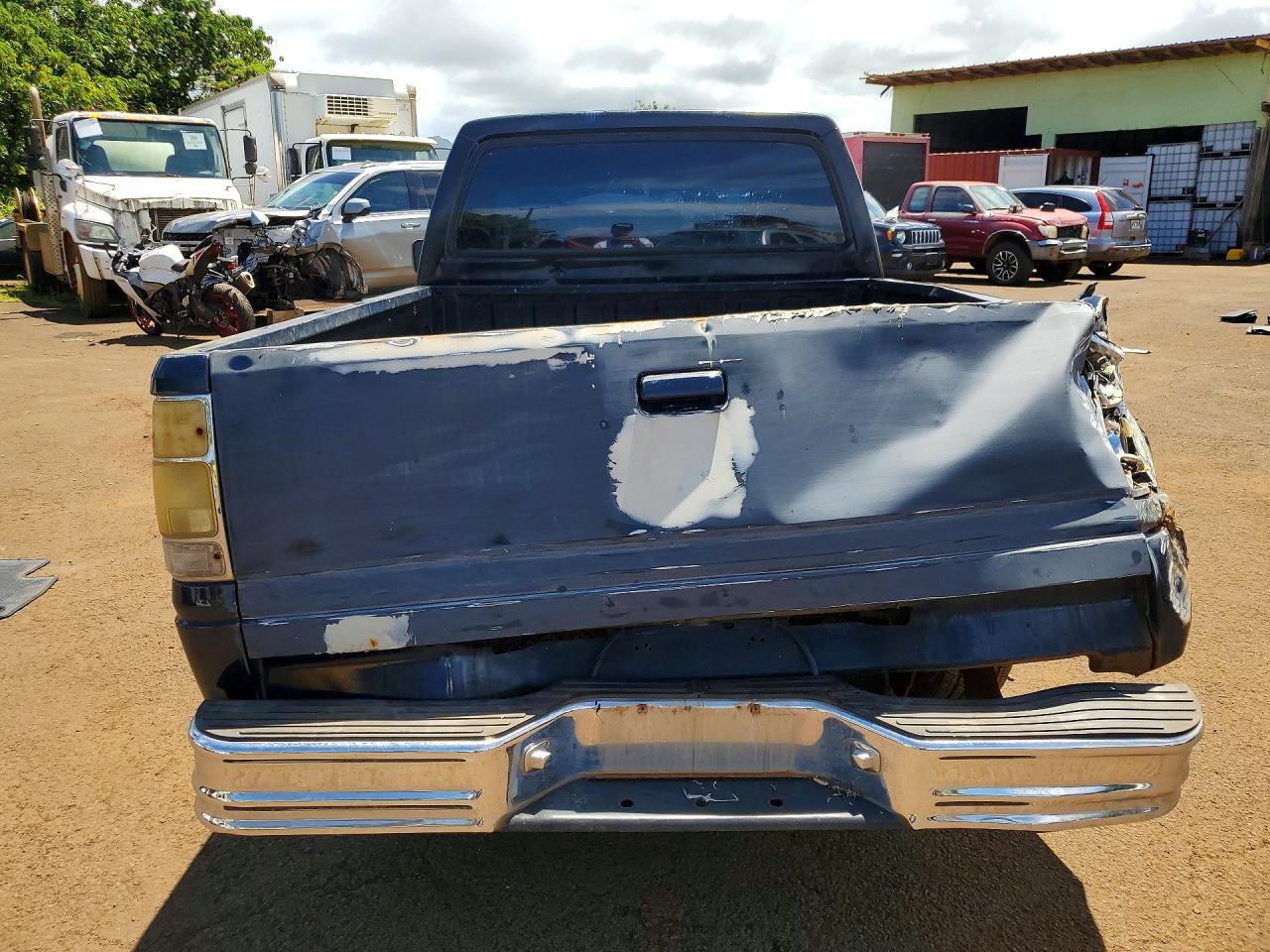1990 Isuzu Conventional Short BED