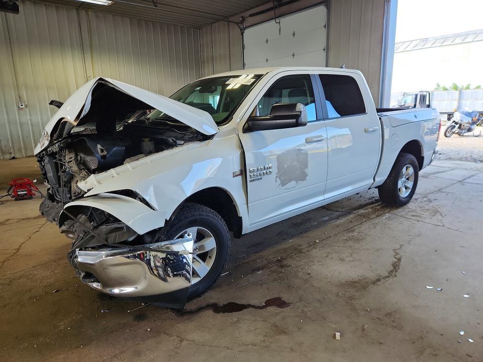 2019 Dodge RAM 1500 Classic SLT