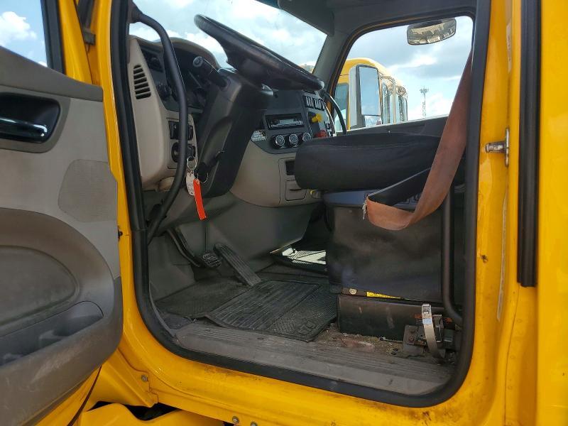 2019 Peterbilt 579